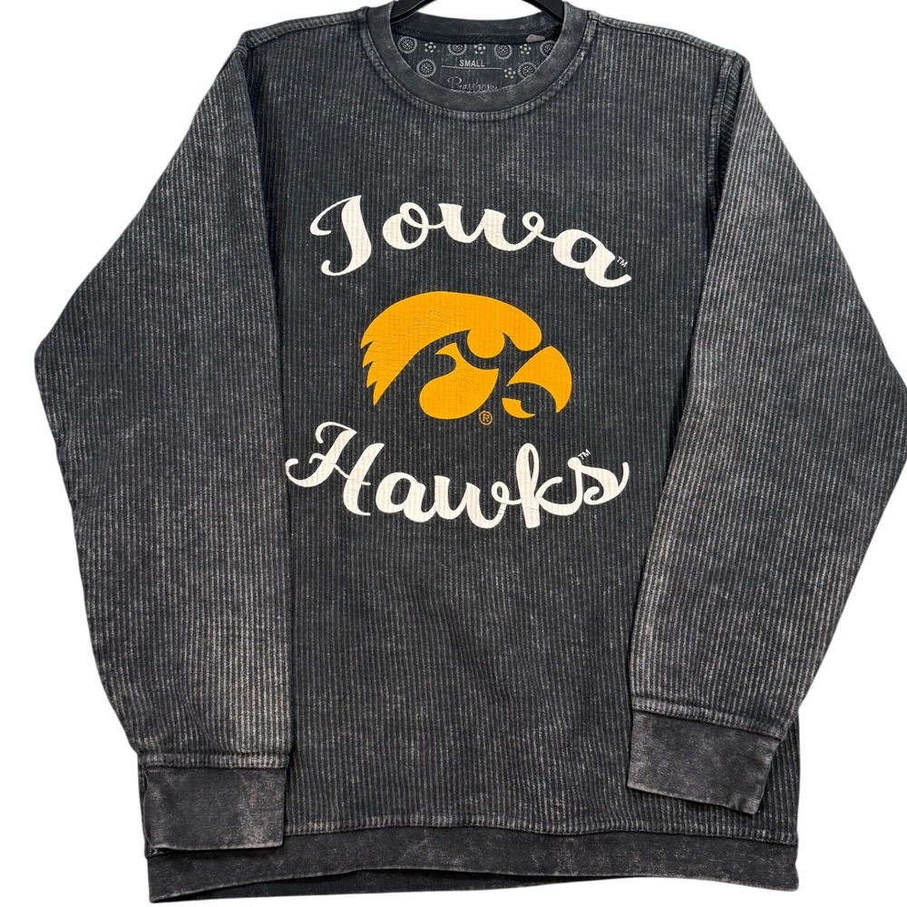 Iowa Hawkeyes Corduroy Small Pullover‎ Sweatshirt Black College Fan Apparel Hawk